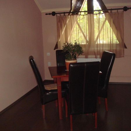 Nagyszenas Platan Panzio Bed & Breakfast エクステリア 写真